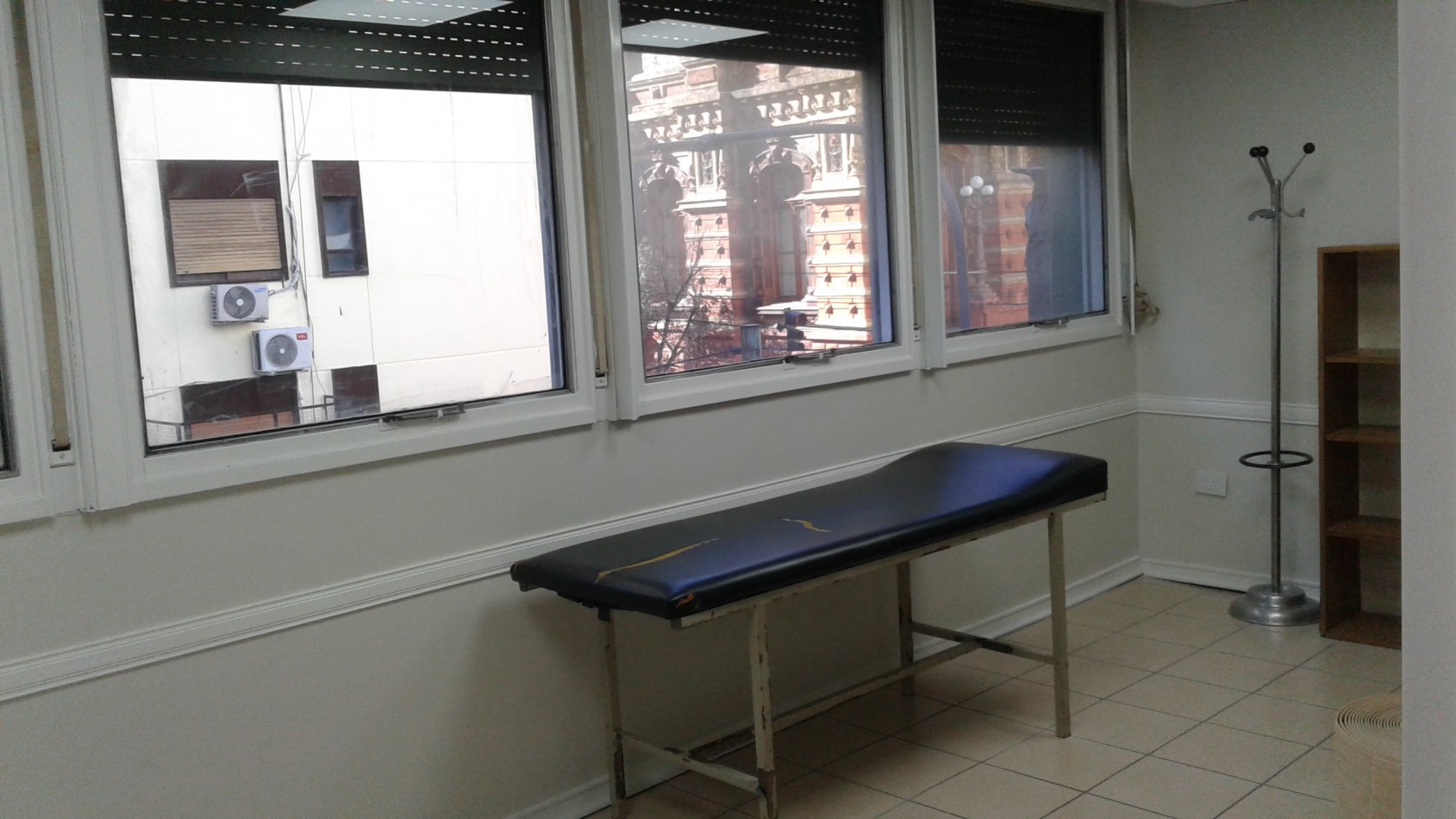 Elegante Piso para Consultorios para Centro Medico. Excelente Ubicacion!