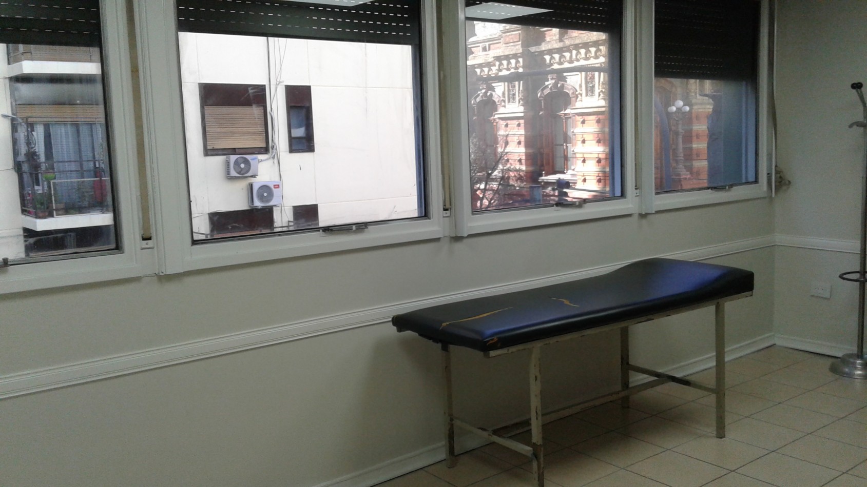 Elegante Piso para Consultorios para Centro Medico. Excelente Ubicacion!