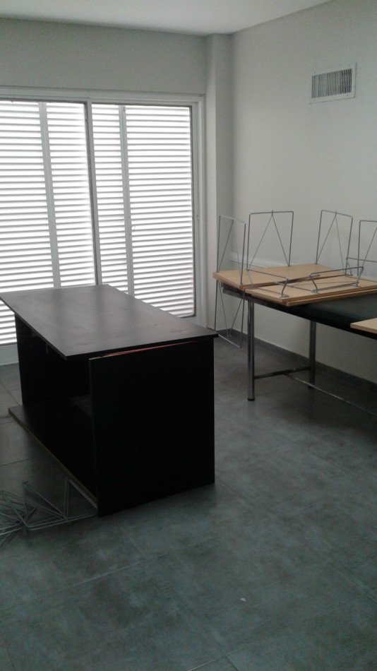 Elegante Piso para Consultorios para Centro Medico. Excelente Ubicacion!
