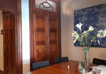 Departamento de estilo y categoria, cerca de "Paseo La Plaza".